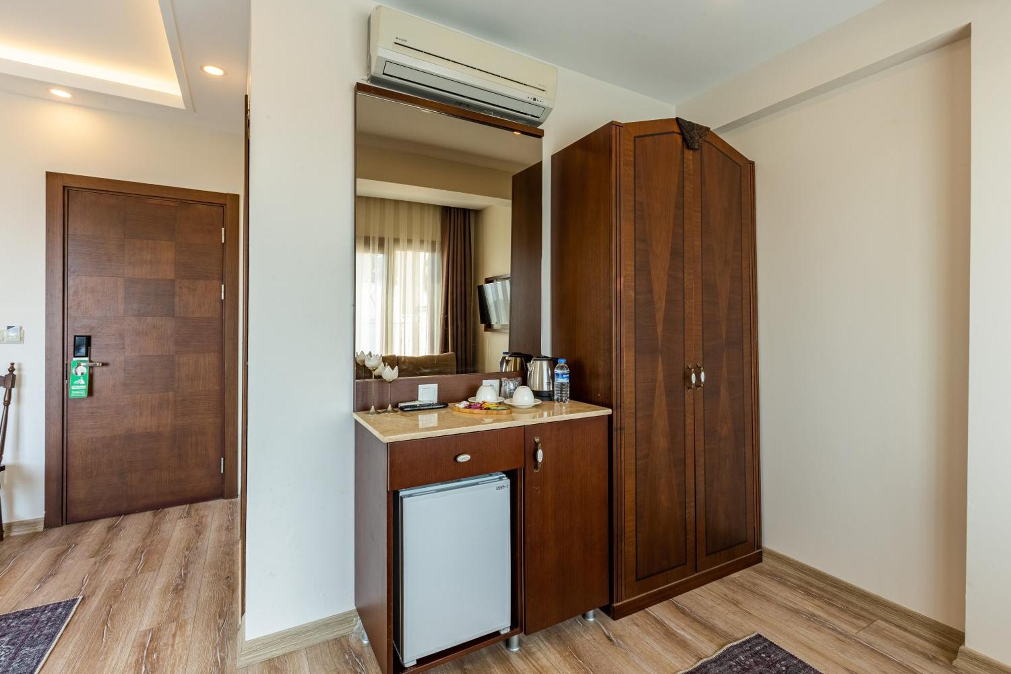 Menar Hotel&Suites -Old City Sultanahmet Istambul Quarto foto