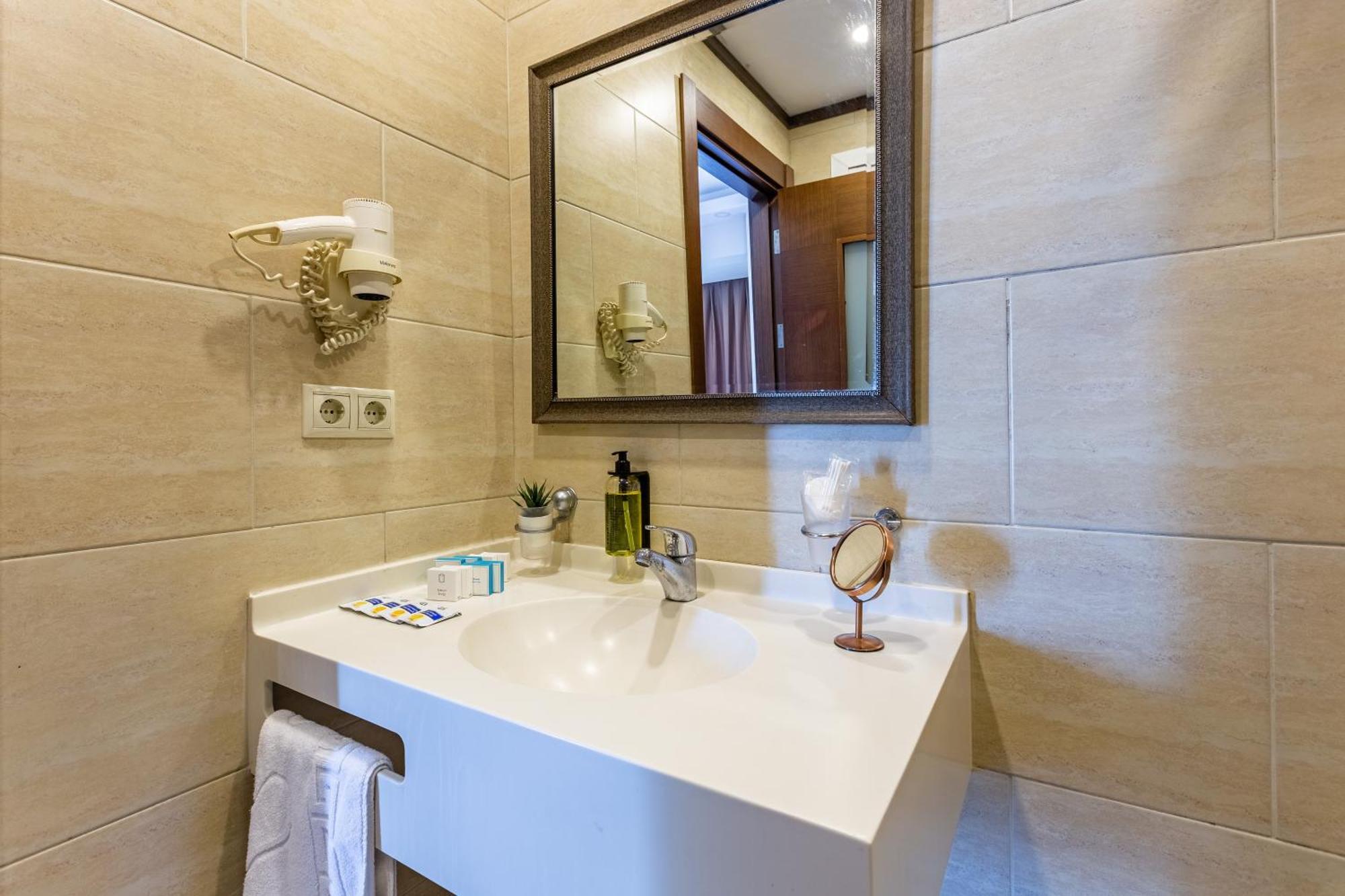 Menar Hotel&Suites -Old City Sultanahmet Istambul Quarto foto