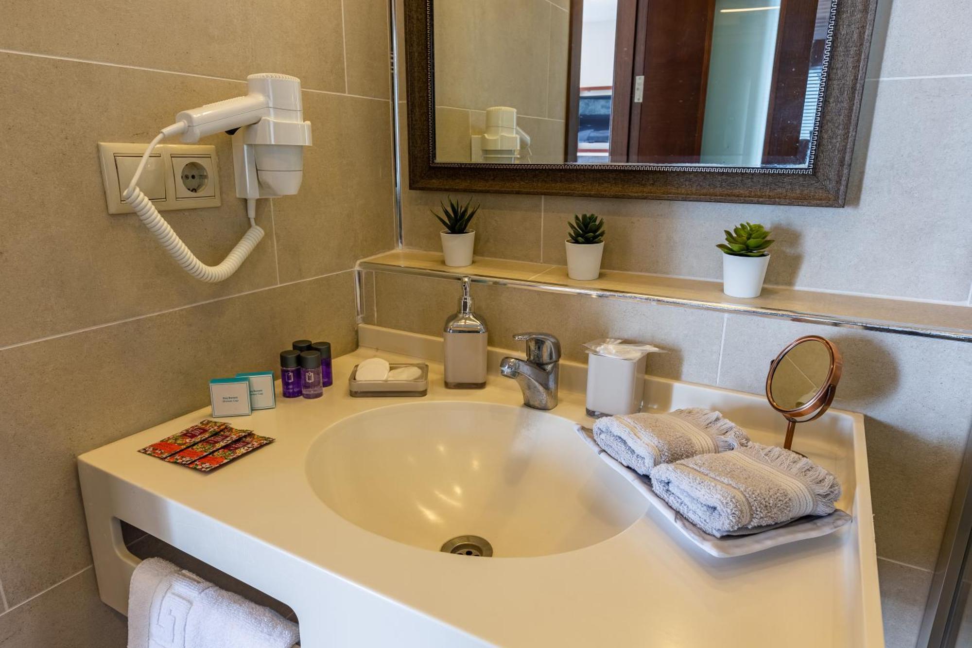 Menar Hotel&Suites -Old City Sultanahmet Istambul Quarto foto